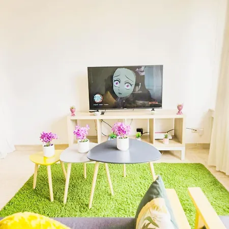 Bright With Outdoor Balcony Luxemburg